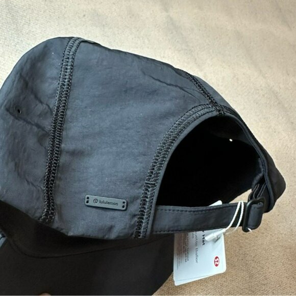Lululemon Women’s Black Baller Hat Soft NWT Gift Baseball Cap - Picture 5 of 5